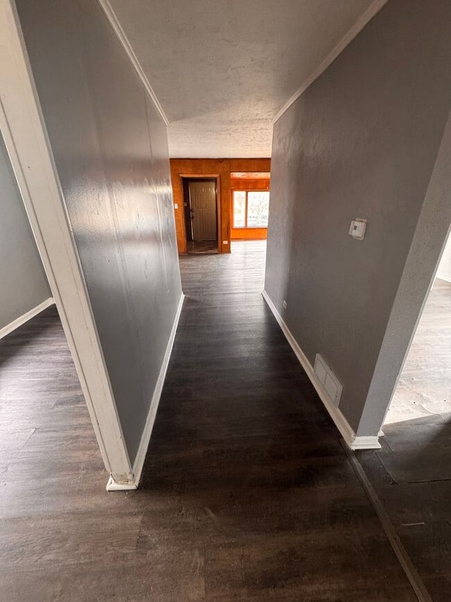 Photo - 2 Bedroom with Garage