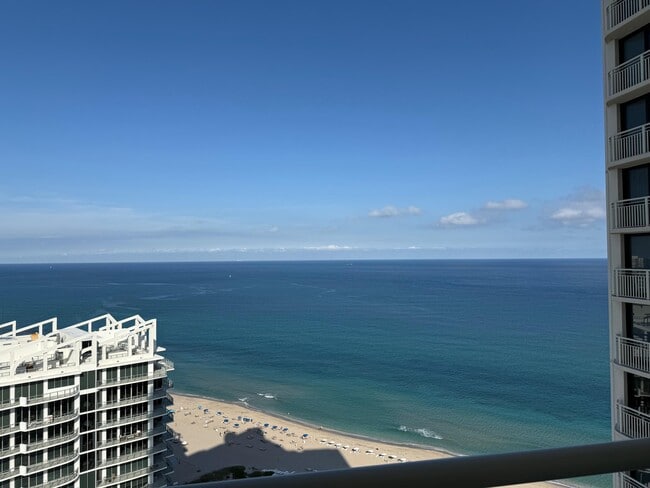 Building Photo - 3000 N Ocean Dr Unit 31-A