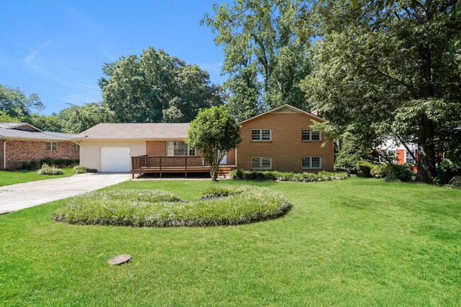 Building Photo - 12 Woodleigh Dr Rental