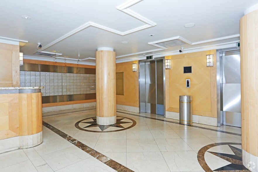 Country Club Towers Apartments For Rent in Las Vegas, NV