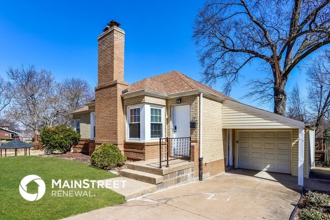 15 Spring Dr