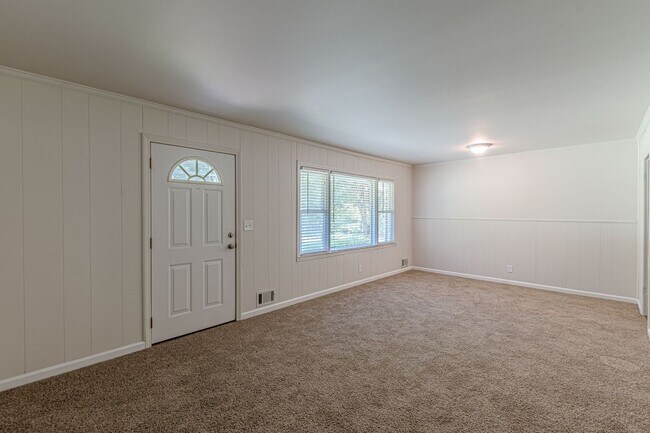 Photo - 3920 Cliftondale Pl