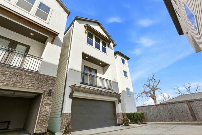 Photo - 1222 Upton St