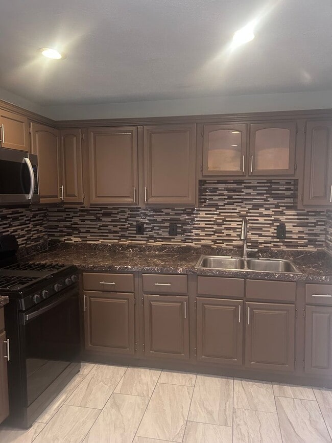 Photo - 4244 N 85th Ave