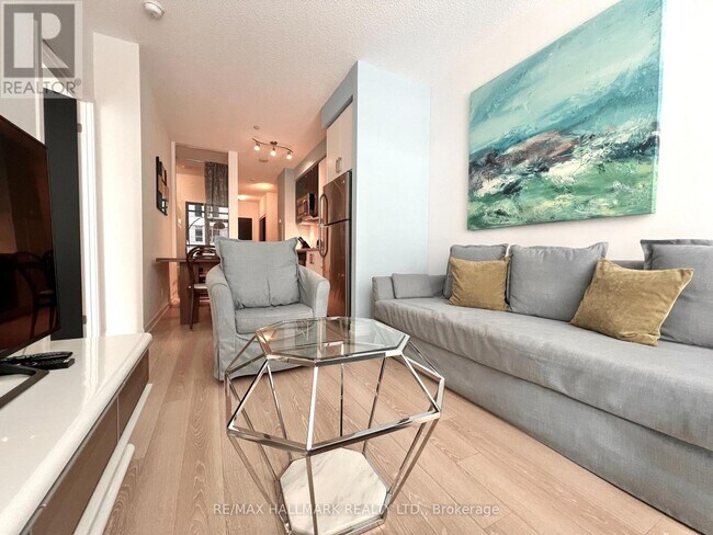 Photo - 89 Dunfield Ave Unit 408