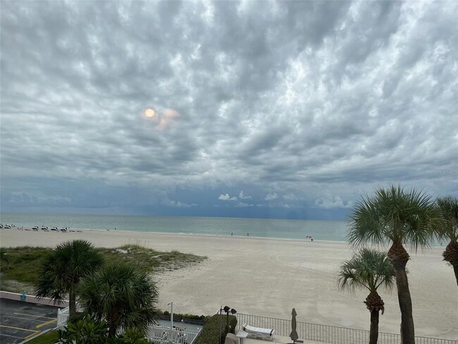 Photo - 5000 Gulf Blvd Condo Unit 304