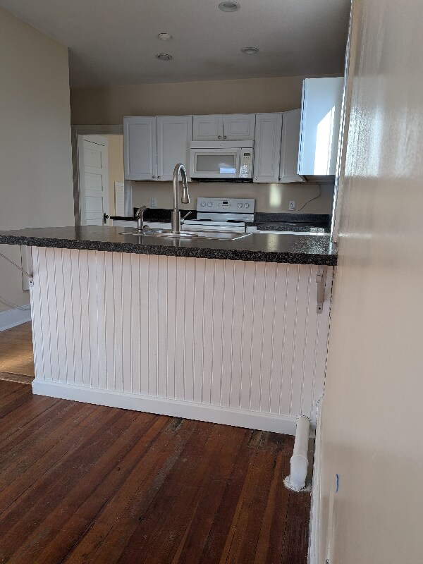 Photo - 148 Main St Unit Apt 2