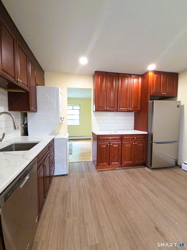 Photo - 43 Fairview Dr Unit 2