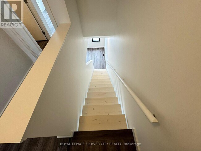 Photo - 9 Rainwater Ln