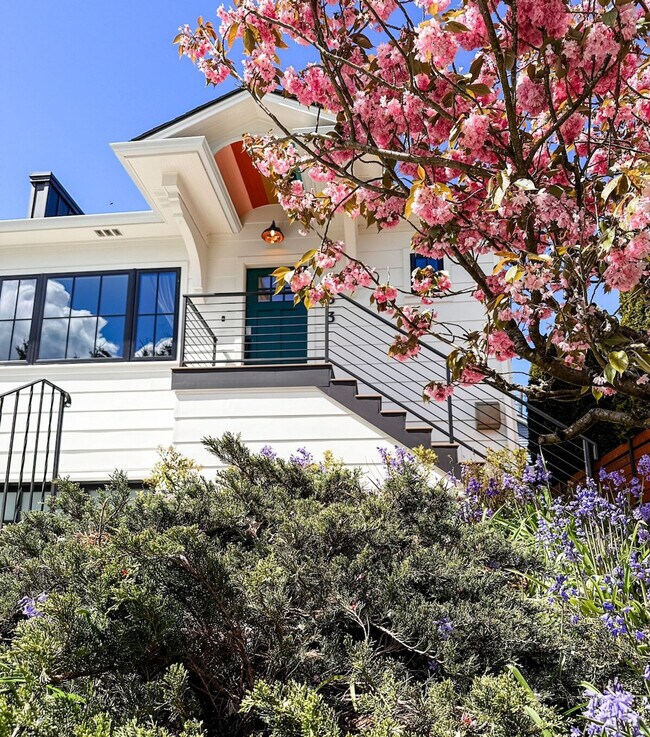 Photo - 2457 4th Ave W Unidad SI ID1035899P