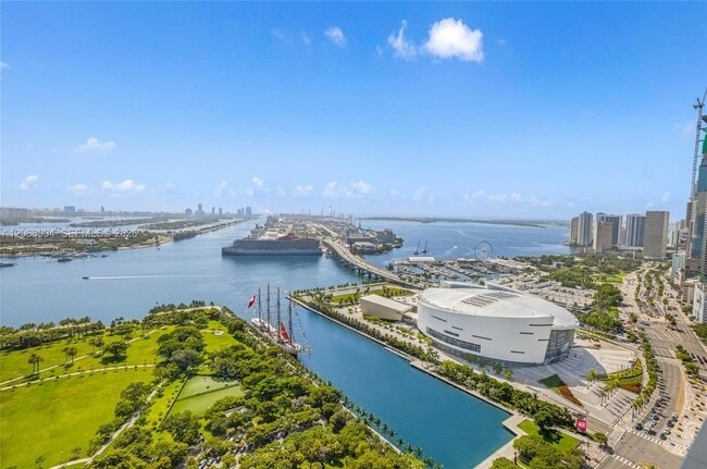 1000 Biscayne Blvd Unit 3901