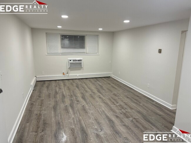 Photo - 1105 Lexington St Unidad 2