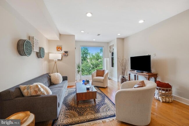 Photo - 440 Rhode Island Ave NW Unit 302