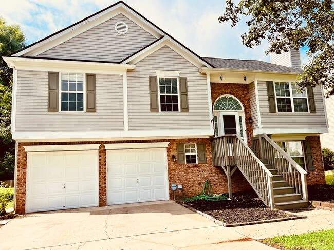 Building Photo - 391 Bass Way NW
