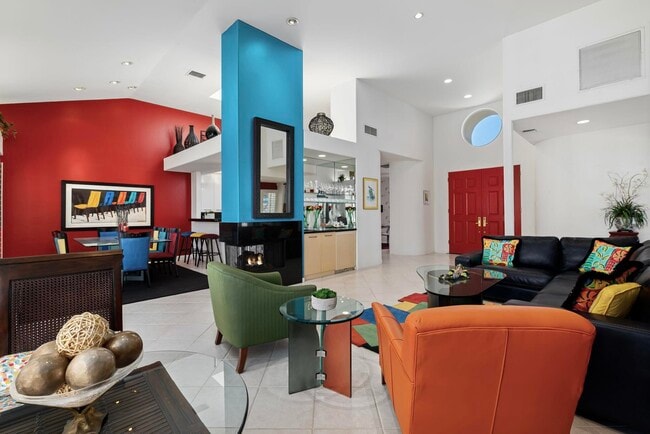 Photo - 75395 Riviera Dr