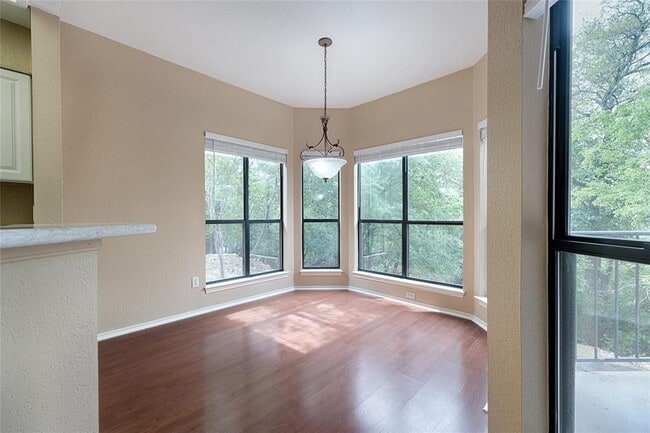 Photo - 4711 Spicewood Springs Rd Unidad 173