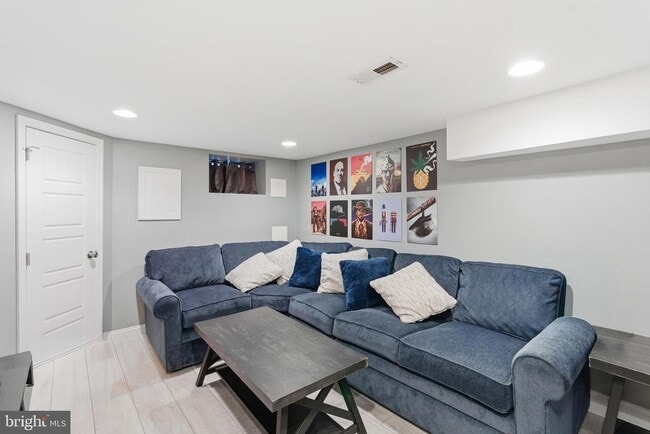 Photo - 1414 Richardson St