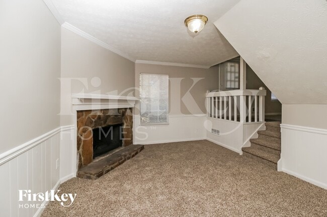 Photo - 457 Maid Marion Ln