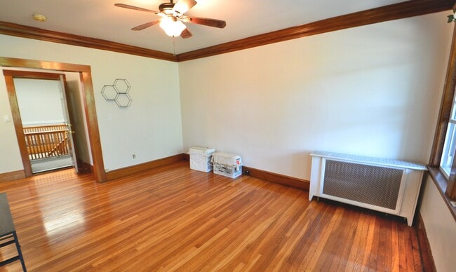 Photo - 22 Chiswick Rd Unit 13