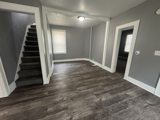 Photo - 143 Myrtle St