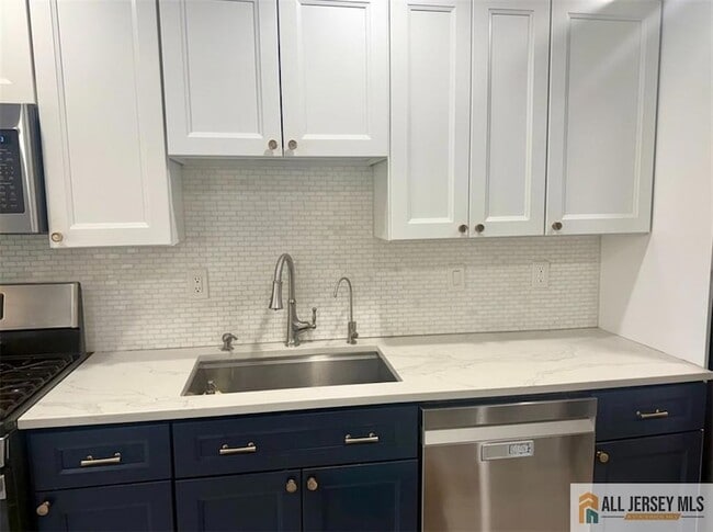 Photo - 44 Wisteria Ct