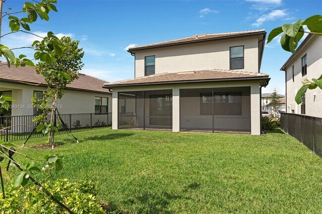 4470 Waterside Dr
