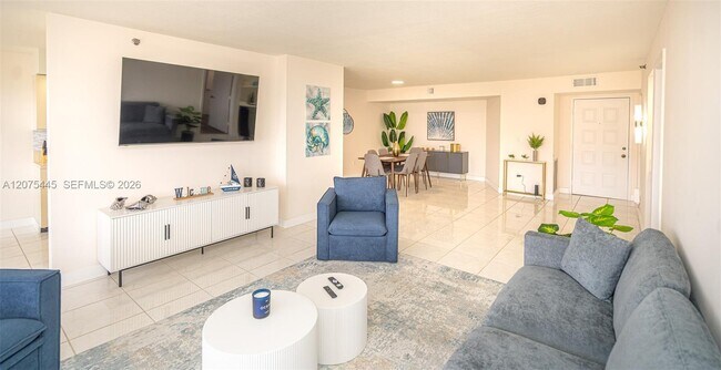 Photo - 1201 S Ocean Dr Unit 904S