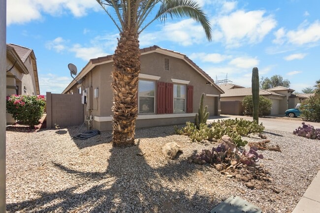 Building Photo - Buckeye Home