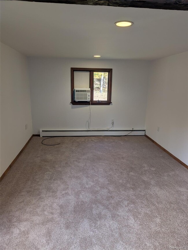 Photo - 84 Foster Rd