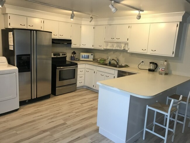 Photo - 6360 S Borg Cir