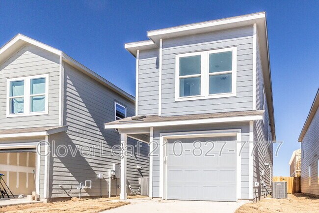 Photo - 7649 Barcelo Wy