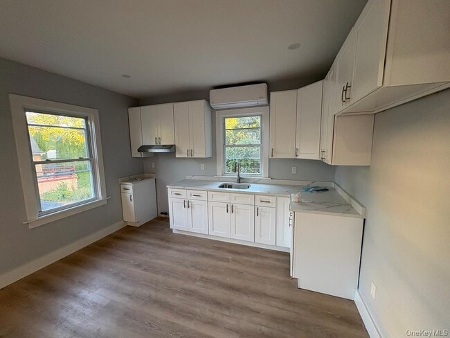 Photo - 23 Belknap Ave