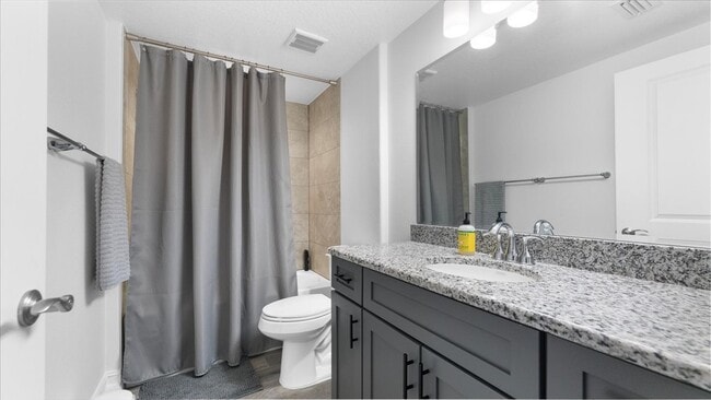 Photo - 1825 Riverside Dr Casa