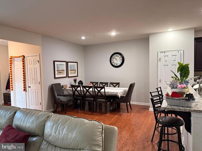 Photo - 728 Sun Valley Ct