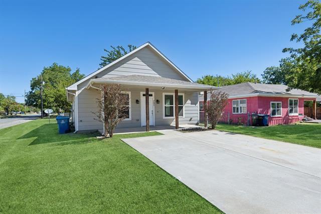 Photo - 731 W Bond St