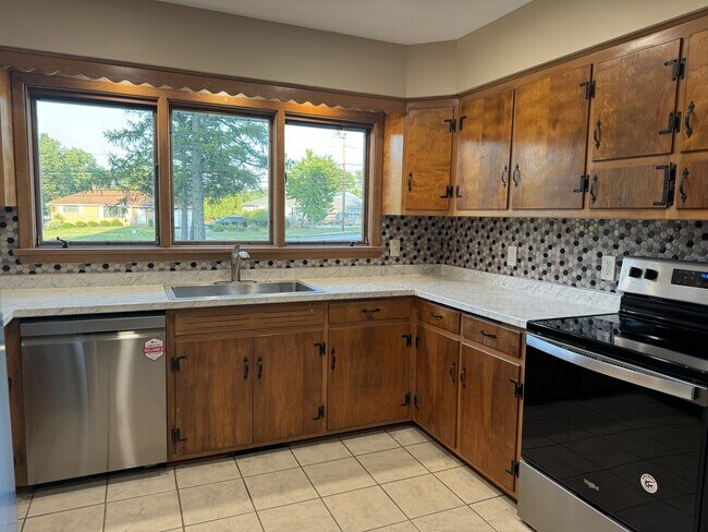 Photo - North Royalton Ranch for Rent