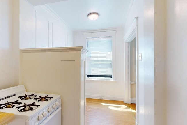 Kitchen - Branscome Apartments