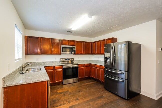 Photo - 5636 Dory Dr