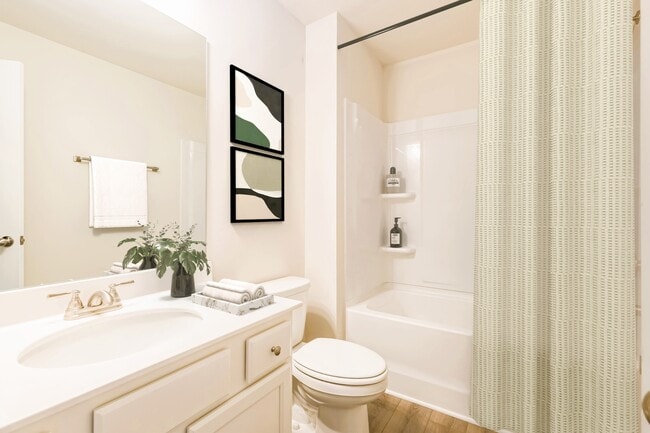 Photo - 79 Basswood Ln