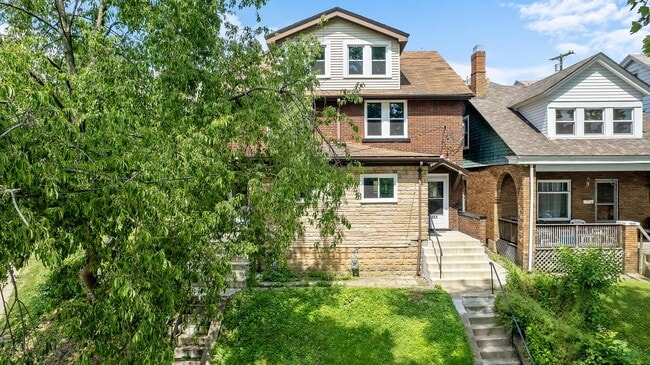 Building Photo - 333 Reifert St