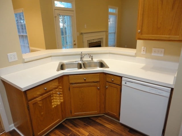 Photo - 102 Selsey Dr