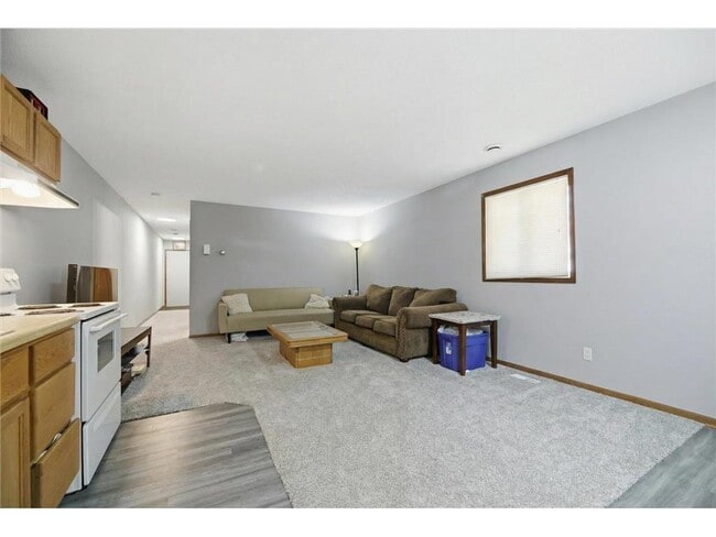 Photo - 226 3rd Ave S
