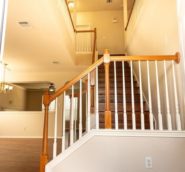 Photo - 2901 Fleet Dr