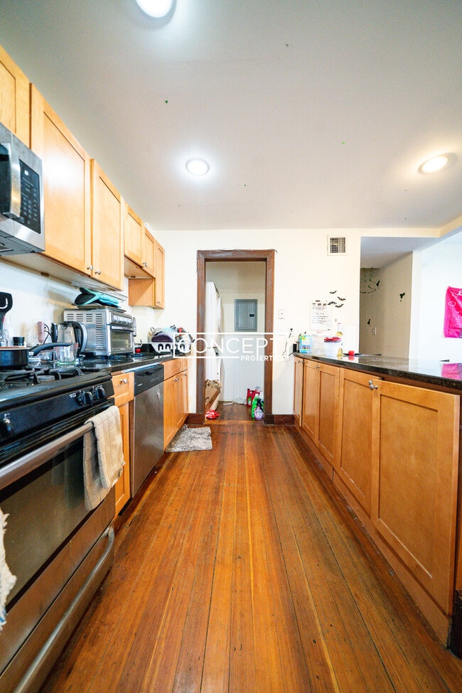 Photo - 170 St Alphonsus St Unit 2