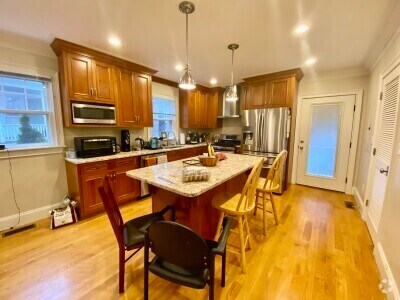 Building Photo - 7 Acron Rd Rental
