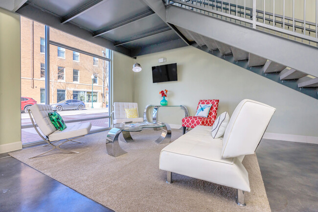 Franklin Place - Franklin Place Apartments