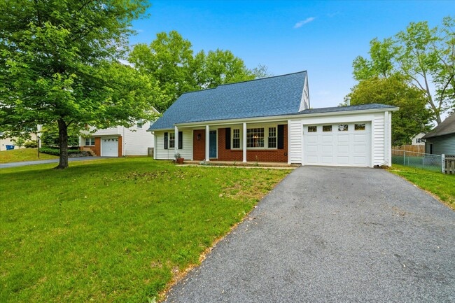 Building Photo - 5406 Dunsmore Rd