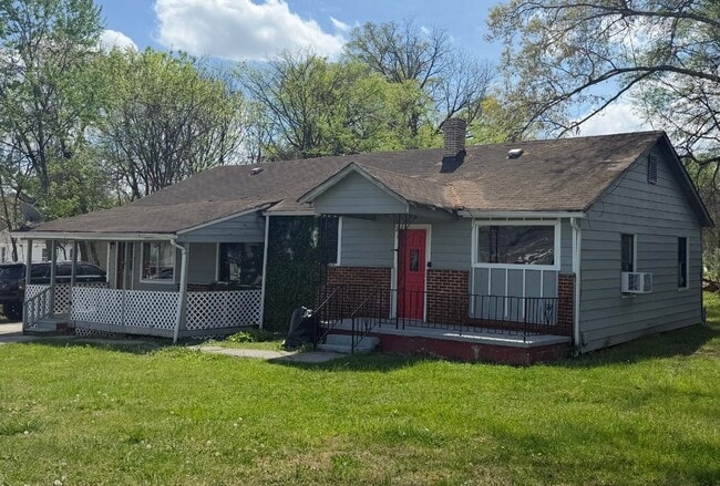 Photo - 2 Bed | 1 Bath | Bonus Spaces | Prime Location