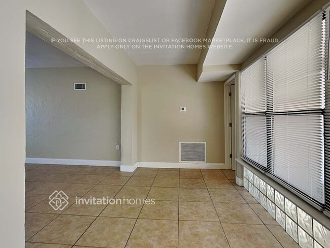 Photo - 6012 9th Ave N