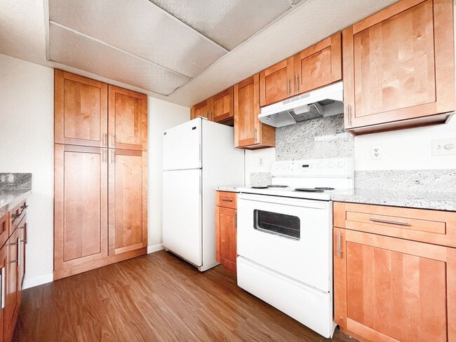 Photo - 3/2 with Garage! Wailuna in Aiea!